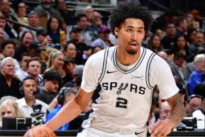 解说：哈珀连续两场梦游 体现出续航的问题 对连续客场严重不适应