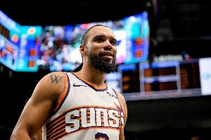 狄龙打趣：昨天没在丰田中心投篮 若他们允许明天计划试试