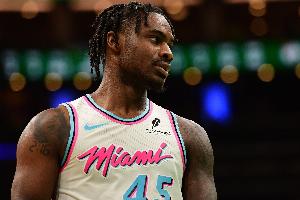 斯波：小米切尔球商很高是我们的进攻引擎 相信他掌控球权的能力