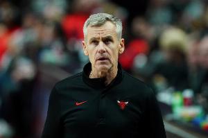 多诺万：不会把伤病当作借口 当大家愿意为彼此而战时胜利就来了