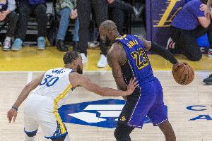 😲詹库东字班可能均无缘评奖？记者晒可能无缘65场标准的球星们