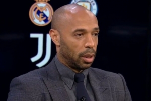 亨利：阿隆索才在皇马干了6个月而已，不认为现在就该解雇他