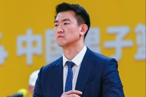 曾令旭：CBA单节10分钟 一些小的手部动作基本不会给哨子