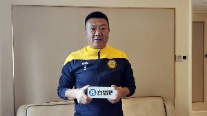 直播吧专访老甲A魏群：刚进国少，看着球衣上的“中国”一宿没睡