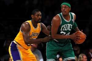 皮尔斯：我从小是湖人队的球迷 但没成为湖人球员并不遗憾