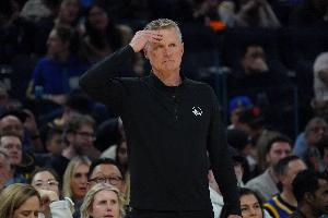 科尔：球队的天赋足以打出更好表现 我得想办法帮助这些球员