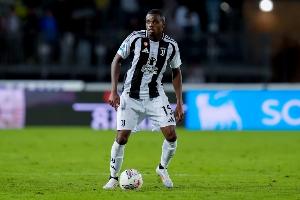 卡卢卢：为卡巴尔也为布雷默感到高兴，他们会越来越好