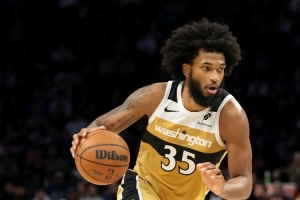 持续发力！巴格利强攻得手 个人连得6分打停步行者