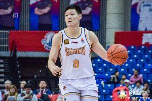 稳定得分点！张宁全场9投5中&三分6中3 拿下13分2板3助1断