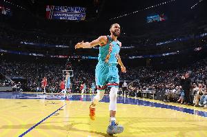 KD：全明星烂都是库里的错 他一上场就甩半场三分&利拉德也有锅！