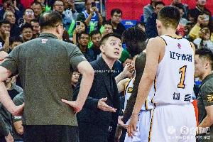 苏群：NBA牛上天也有判罚争议 奇怪的是大家关注点不在多一个罚球