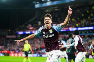 英媒：巴萨有意维拉中卫保·托雷斯，维拉有意与球员续约