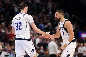 克莱：感谢生涯末年有机会指导弗拉格 就像湖人的斯科特指导科比