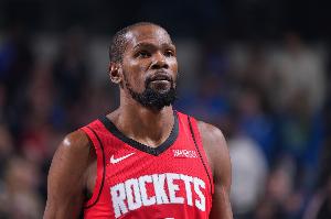 杜兰特半场100%命中率揽18分 生涯第3次半场0打铁砍18+！