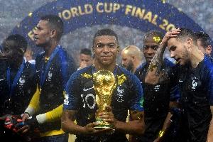 姆总奔三！27岁姆巴佩世界杯1冠1亚 但0金球0世足0欧冠何时突破？