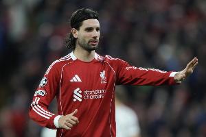 TA：索博斯洛伊累积五黄停赛，下一场无缘出战狼队