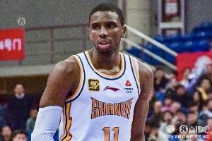 齐发力！诺威尔14中9贡献24分4板4助 迪亚洛13中7拿到17分5板