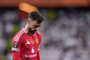 希望没有大碍！记者：B费伤情仍在评估之中