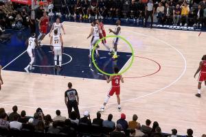 踩到詹姆斯崴脚！Shams：祖巴茨遭遇左脚踝2级扭伤 将伤缺数周