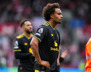 曼联要价5000万！意媒：罗马提议先租后买+总价4000万签齐尔克泽