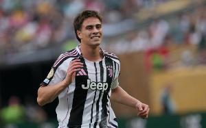 米体：伊尔迪兹收入仅戴维1/4，球员续约要求500万-600万欧年薪