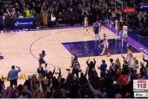 教练睡着了？火箭进攻停滞强攻不中 威少3分绝平火箭不暂停进加时