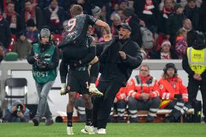 13胜两平9分优势领跑！拜仁冬歇期前净胜球达44球创联赛纪录