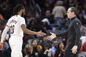 美记：骑士可能会交易加兰或阿伦 国王&森林狼等队有意加兰