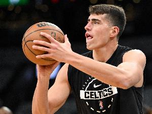 马祖拉：加尔扎拼劲始终如一 他的能力本身就是实打实的硬本领