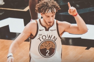 16分4板5助&正负值+36最高！勇士官方本场最佳球员：波杰姆斯基