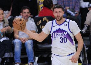 正负值-31最低！努尔基奇10中6拿到17分14板6助 三分2中2