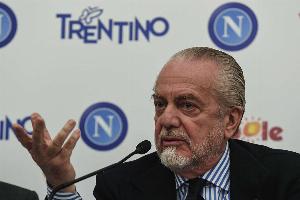 德佬：自马拉多纳时代以来，那不勒斯很久没一年内赢得两座冠军了