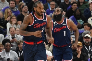 双子星！快船是历史第5支单赛季有两位球员至少得到单场55分球队