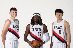 开拓者媒体人：罗威缺席就该让杨瀚森打替补中锋 把他排里斯之前