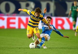 都体：尤文想签伯纳贝加强中场调度，帕尔马要价至少2500万欧