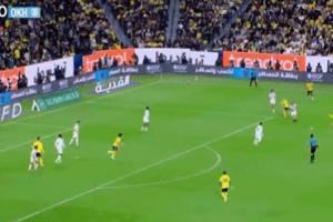 冲击1000球大关！30岁后C罗攻入493球，追平前阿森纳球星鲁克纪录