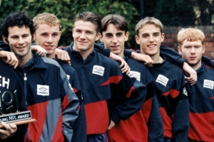 斯科尔斯：我和巴特出身草根，能随曼联取得如此成就简直太幸运了