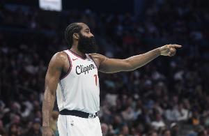 球队大脑！快船4连胜期间哈登场均28分3.5板7.3助