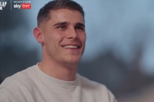 范德芬：我偶像是普约尔 我跟哈兰德交过手了，现在想挑战姆巴佩