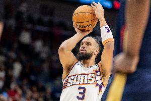 这调整能力！狄龙开局6中1全场20中8揽全队最高26分 正负值达+26