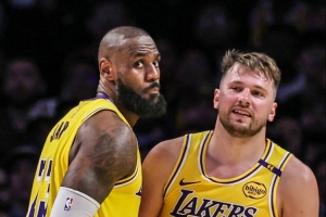 路威：JJ不该干涉卢卡和老詹的训练 我在湖人时科比就不怎么训练