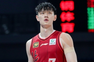 媒体人：北京已收到曾凡博的澄清信 后者不出意外将出战京粤大战