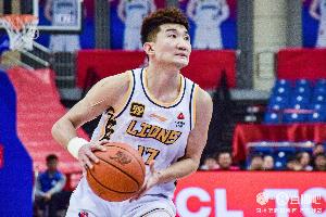 孙铭徽打出联盟顶级后卫水平 赵睿同样出色但决定比赛的是外援