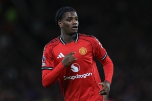 19岁坐稳主力！海文：很喜欢三中卫居中的位置，现在我充满信心