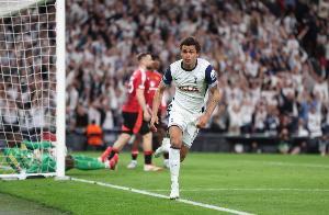 罗马诺：布伦南可能冬窗离开热刺，水晶宫和伯恩茅斯已询问情况