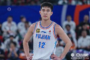 外线很稳定！曾凌铉替补23分钟 9中5&三分4中3拿到13分