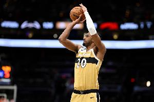 正负值-28最低！萨尔25分钟5中1拿到2分4助 出现2失误