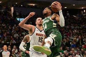 世界队？首轮总得票前三皆为国际球员：东契奇 字母哥 约基奇