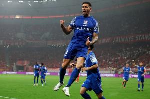 69场36球13助！德转：申花外援路易斯将自由身加盟巴甲米拉索尔