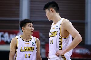 媒体人：本季真正能给广厦带来麻烦的 其实只有完全体北京和广东